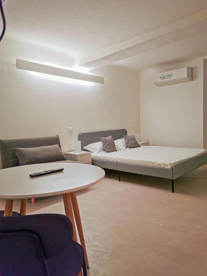 De Ville Guest House Genoa Exterior photo